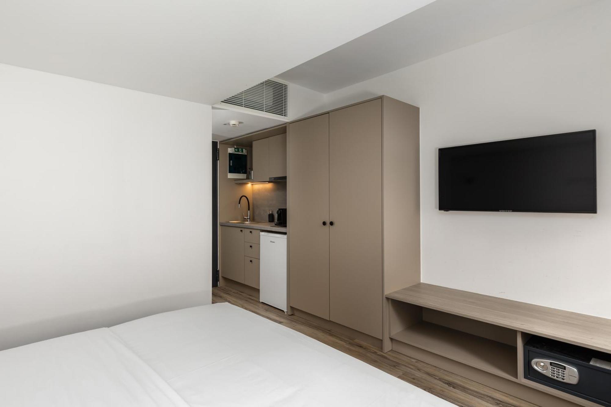 Room Garden Thessaloniki Exterior photo